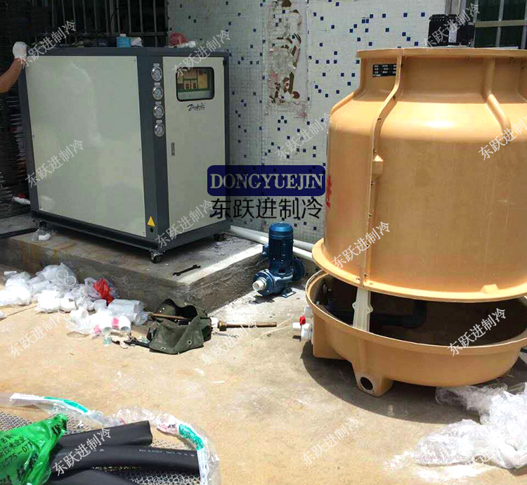 制冷機(jī) 制冷機(jī)